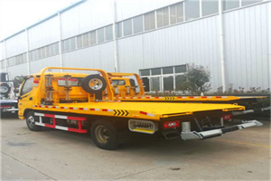 管城附近拖车救援搭电